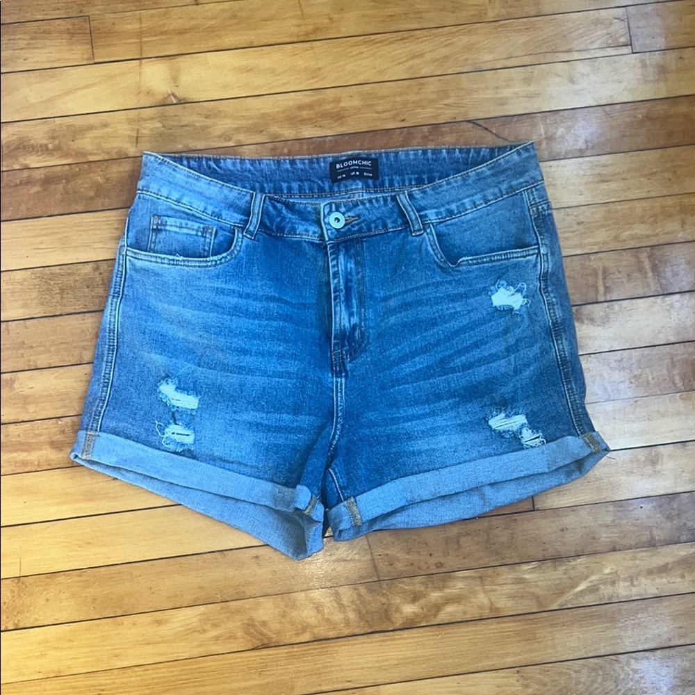 BloomChic Distressed Blue Jean Shorts Mid-Thigh Length
